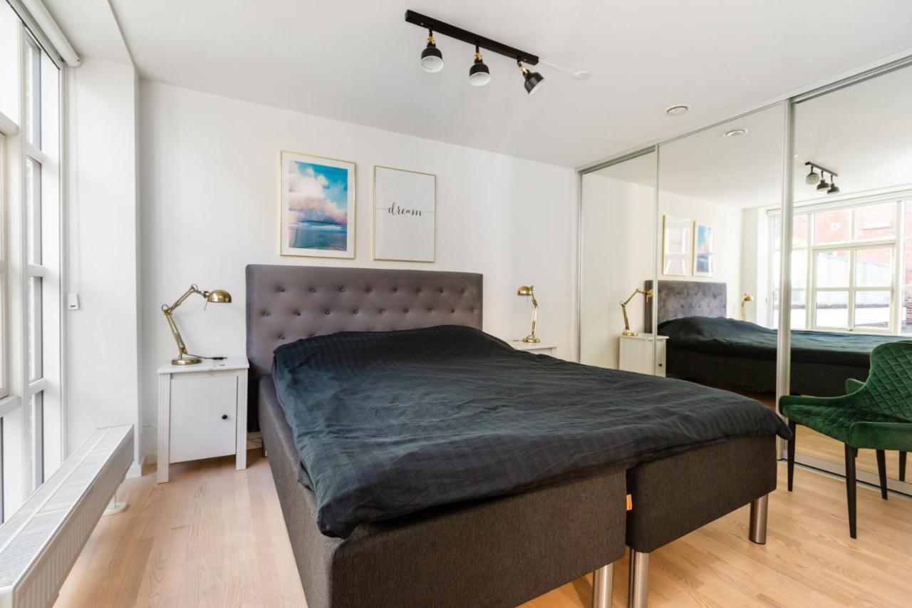 Апартаменты 200 M Fra Rutebilstation - Privat Terrasse, Grill Орхус Экстерьер фото